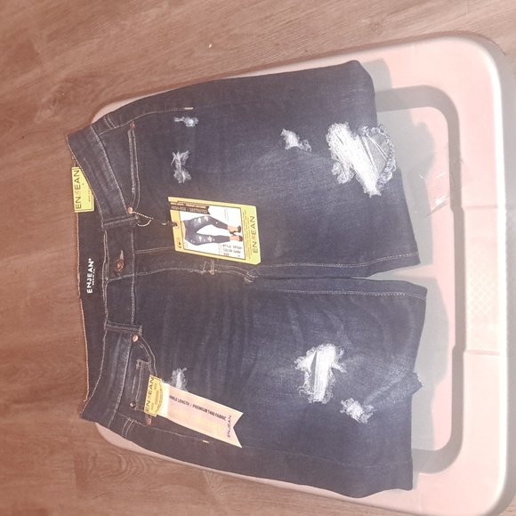 ENJEAN Denim - NWT JEANS